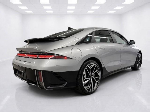 Used 2023 Hyundai Ioniq 6 SEL w/ Cargo Package AWD/4WD image 8