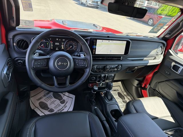 Used 2025 Jeep Wrangler Unlimited Rubicon 392 AWD/4WD image 14