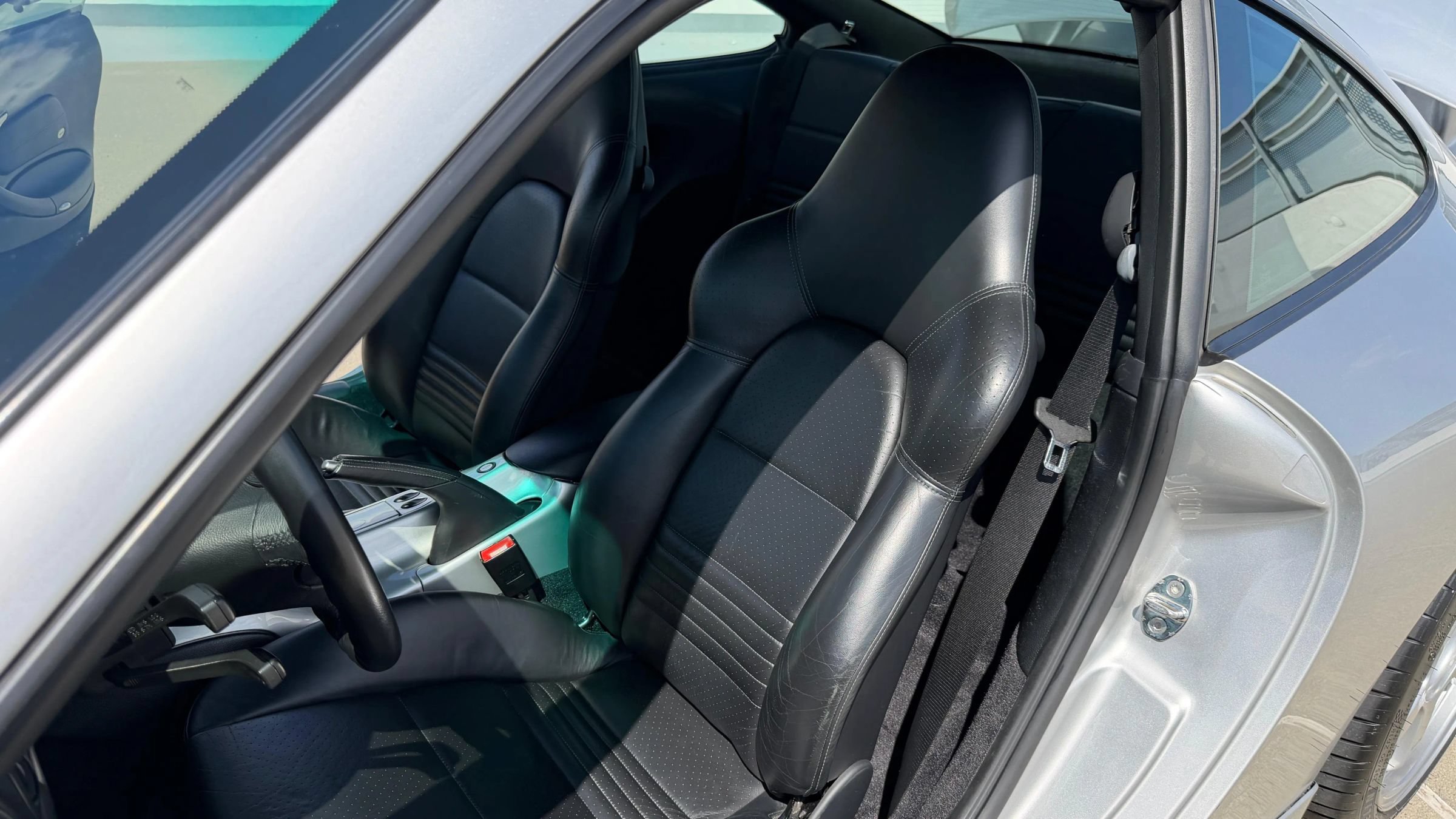 Used 2002 Porsche 911 GT3 RS image 45