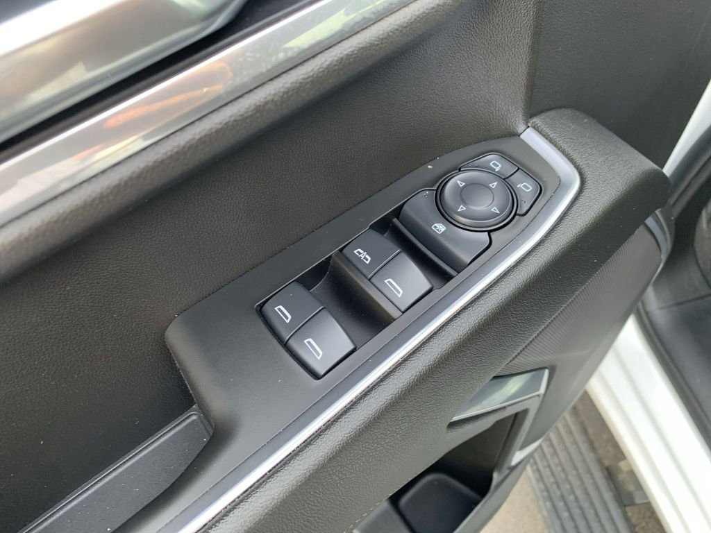 Used 2025 Chevrolet Silverado 1500 LT image 15