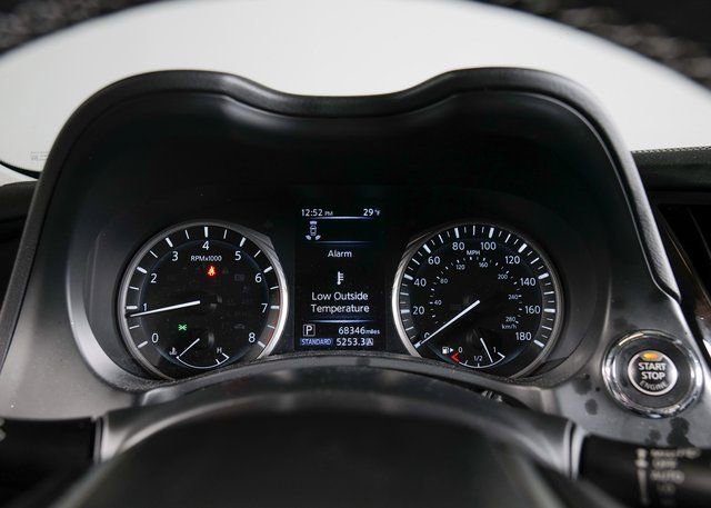 Used 2018 INFINITI Q50 Luxe w/ Essential Package (2.0T Luxe) image 19