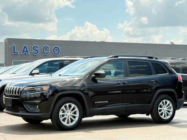 Used 2022 Jeep Cherokee Latitude Lux w/ Sun & Sound Group AWD/4WD image 1