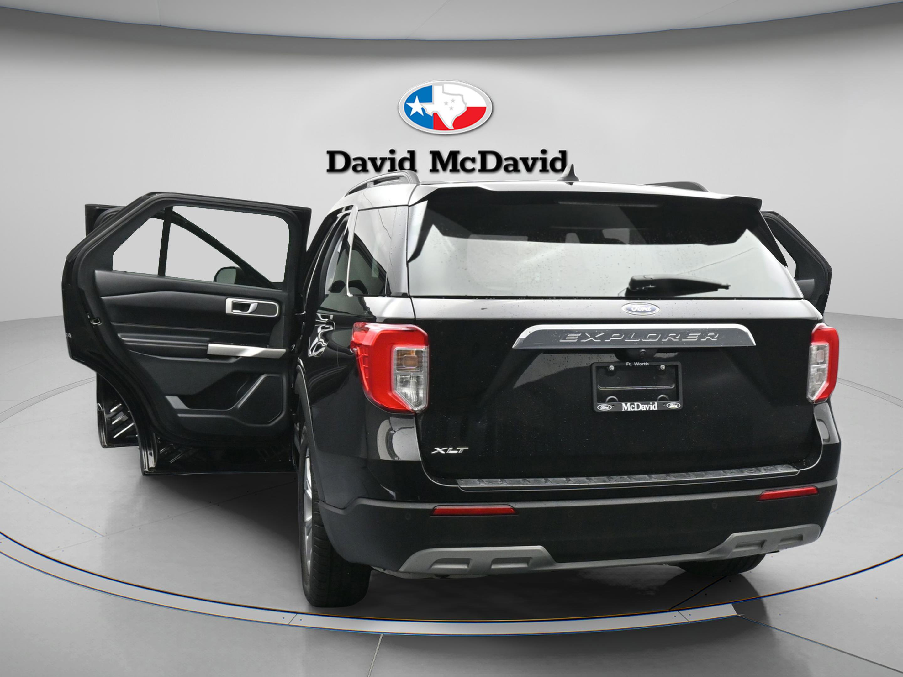 Used 2021 Ford Explorer XLT w/ Equipment Group 202A RWD image 45