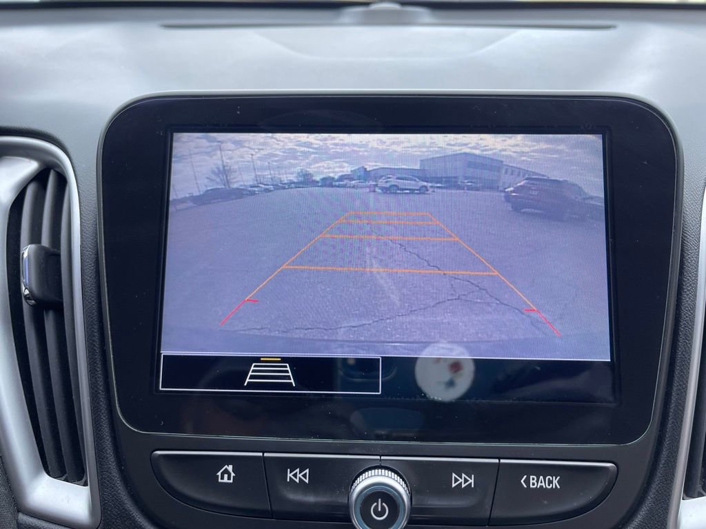 Used 2021 Chevrolet Malibu RS image 9