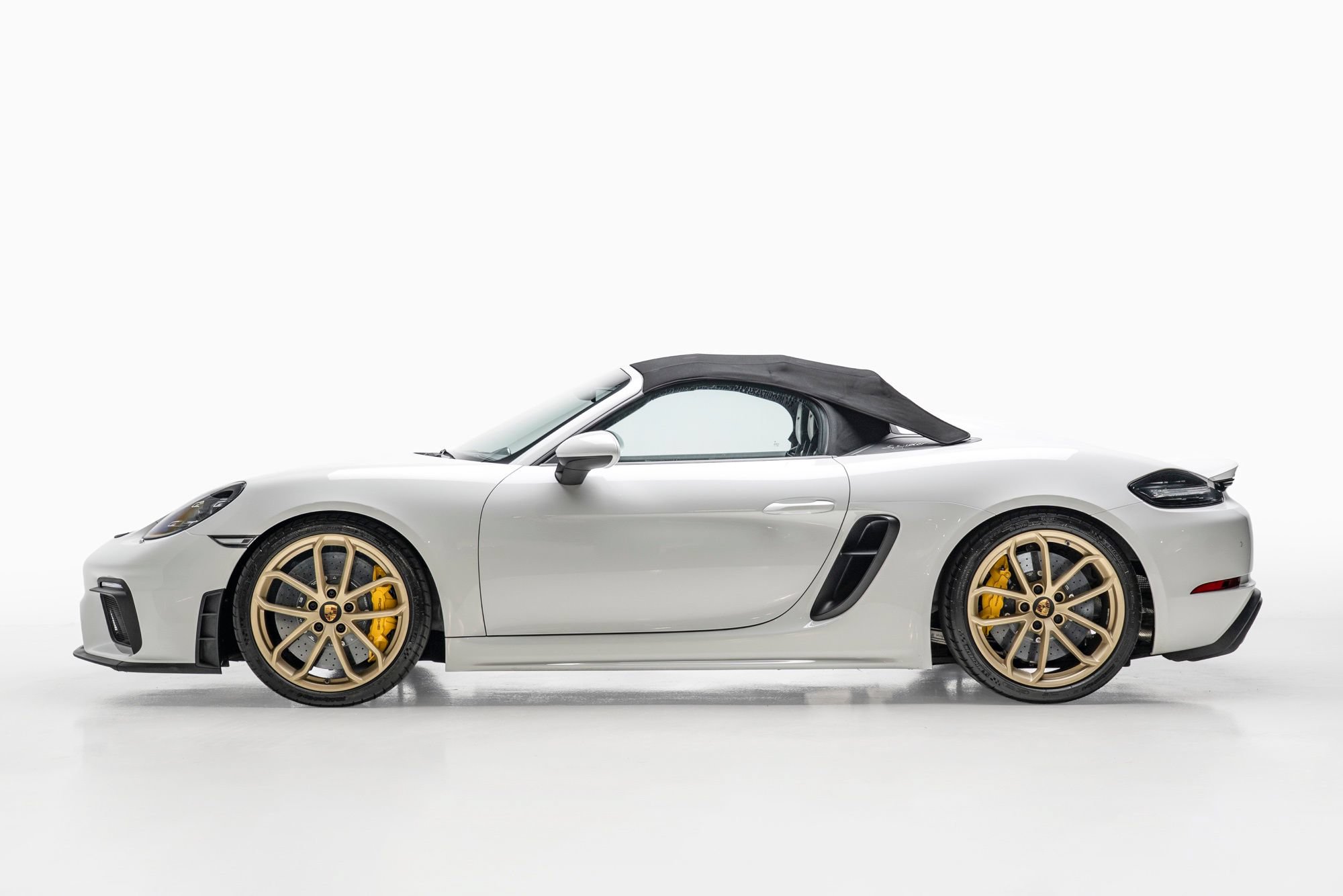 Used 2020 Porsche 718 Boxster Spyder RWD image 11