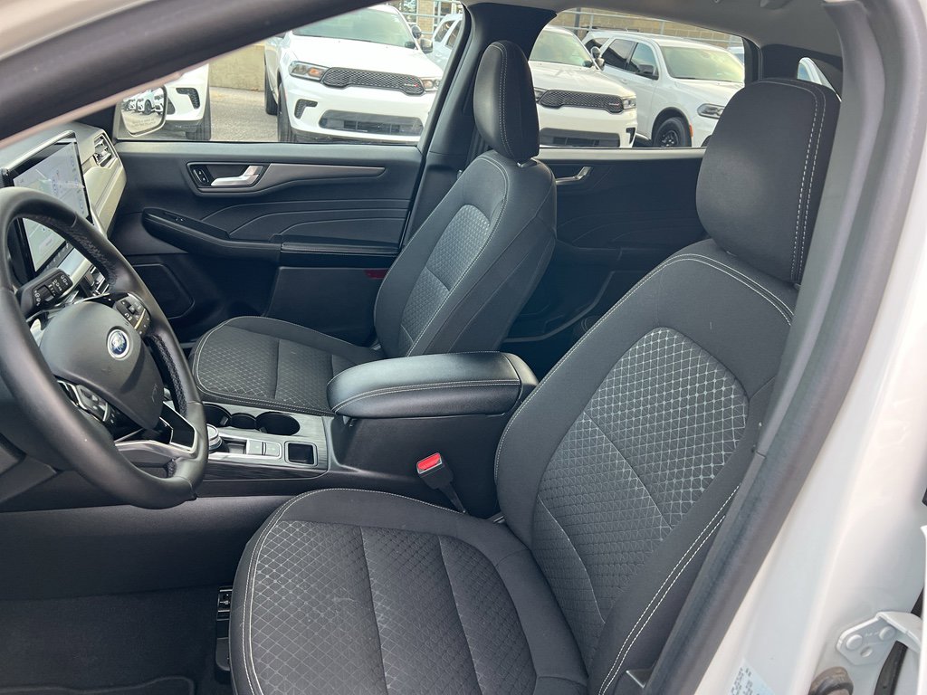 Used 2023 Ford Escape Active w/ Tech Pack #2 image 15