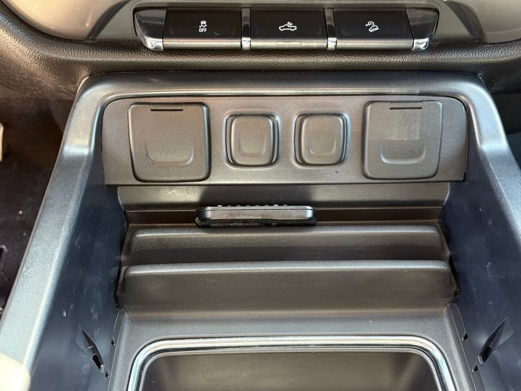 Used 2015 Chevrolet Silverado 1500 LT w/ All Star Edition AWD/4WD image 21