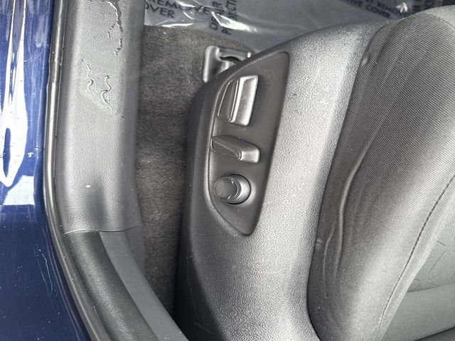 Used 2023 Toyota RAV4 XLE image 19