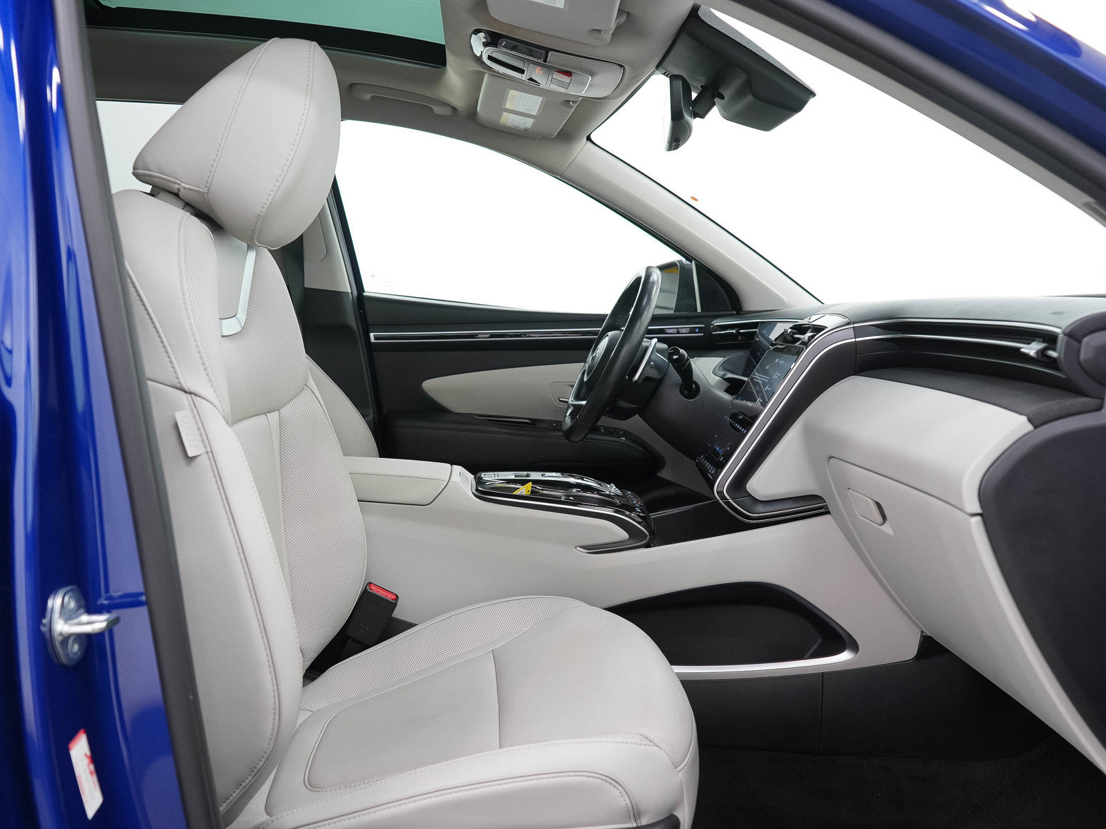 Certified 2024 Hyundai Tucson Limited AWD/4WD image 13