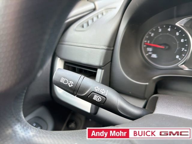 Used 2024 GMC Terrain SLE w/ Driver Convenience Package FWD image 34