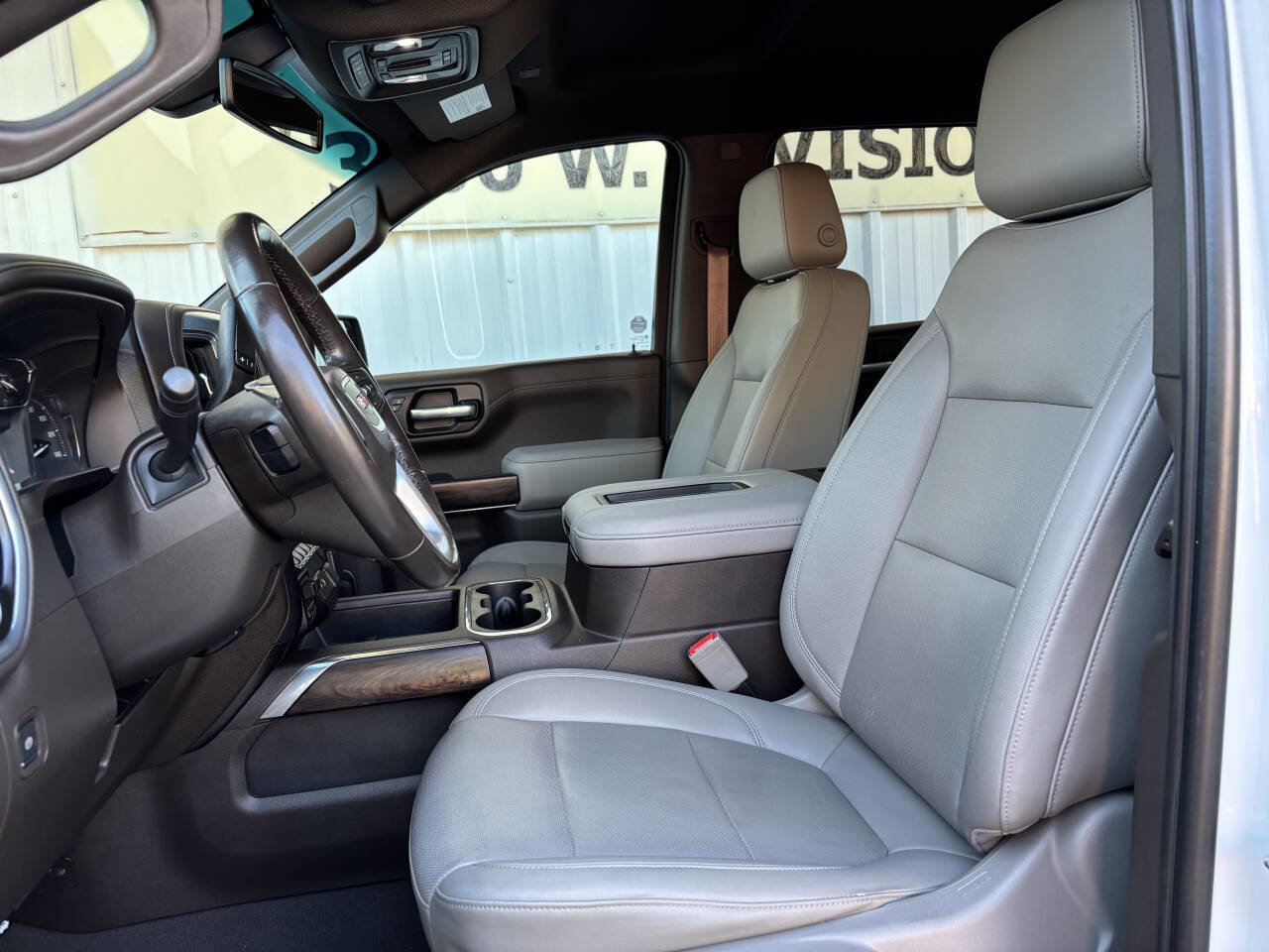 Used 2021 GMC Sierra 1500 SLT image 19