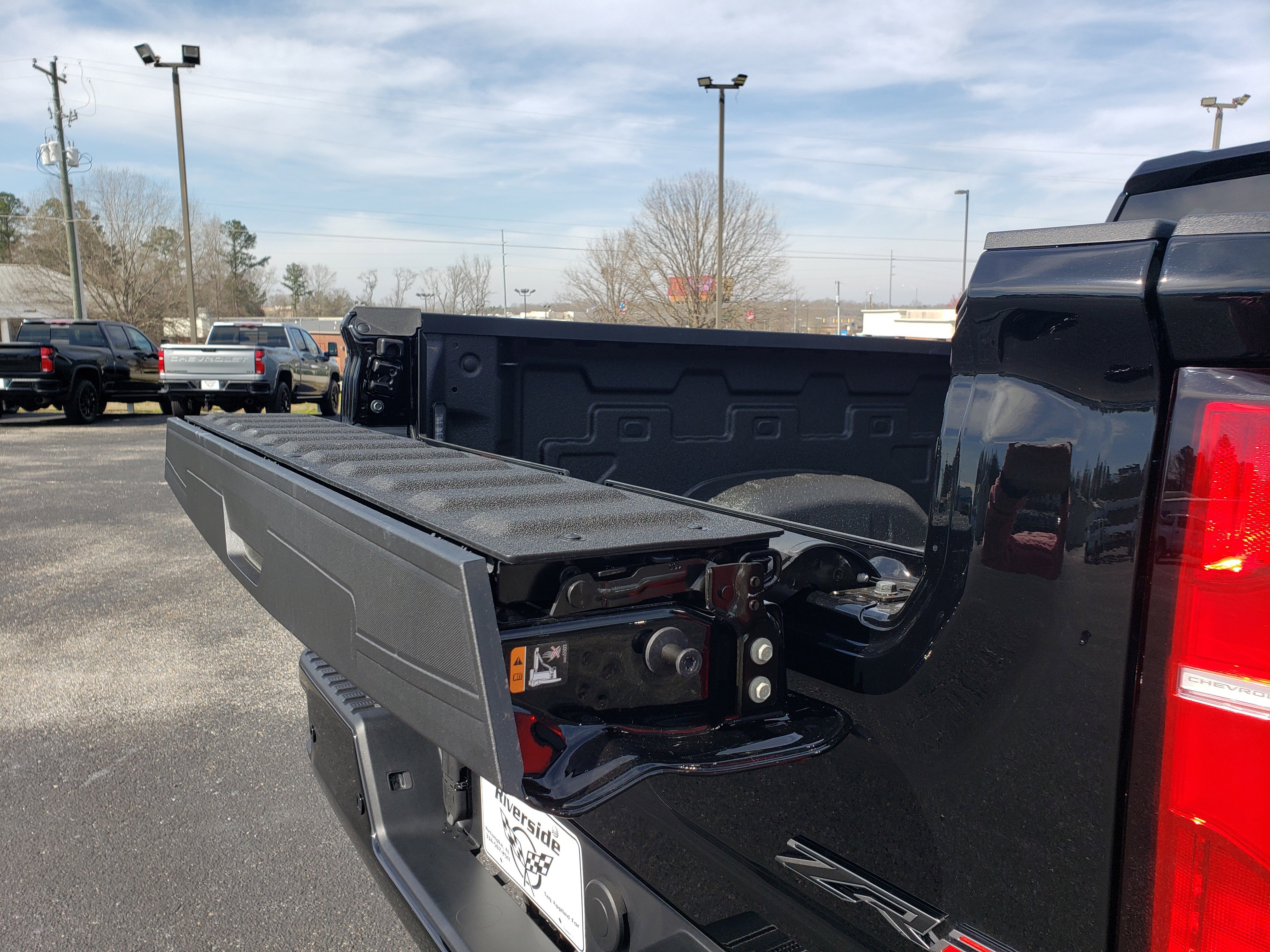 Used 2026 Chevrolet Silverado 2500 ZR2 image 9