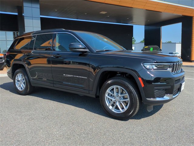 New 2025 Jeep Grand Cherokee L Laredo w/ Luxury Tech Group I image 2
