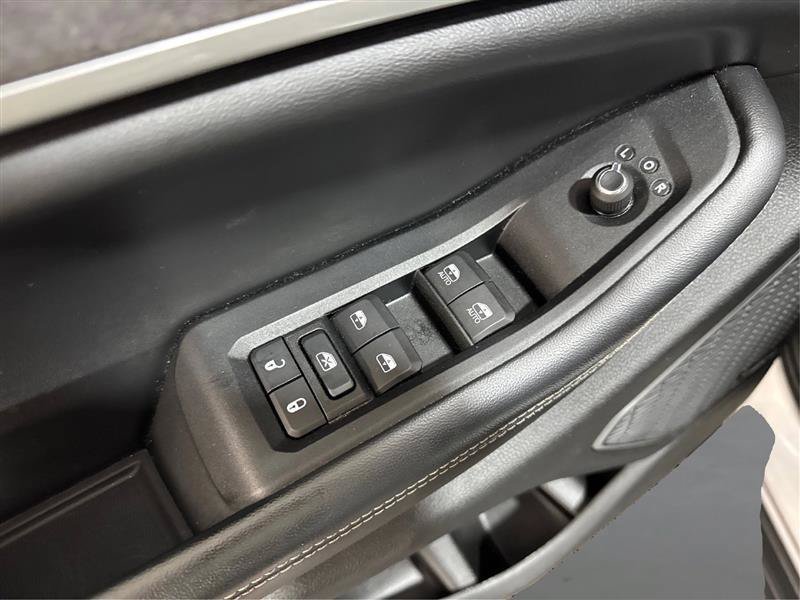 Used 2023 Jeep Grand Cherokee 4WD 4xe image 33