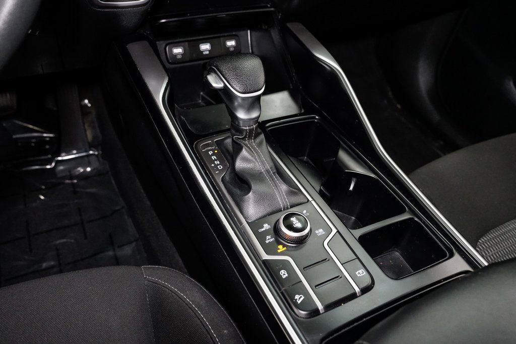 Used 2023 Kia Sorento LX image 20