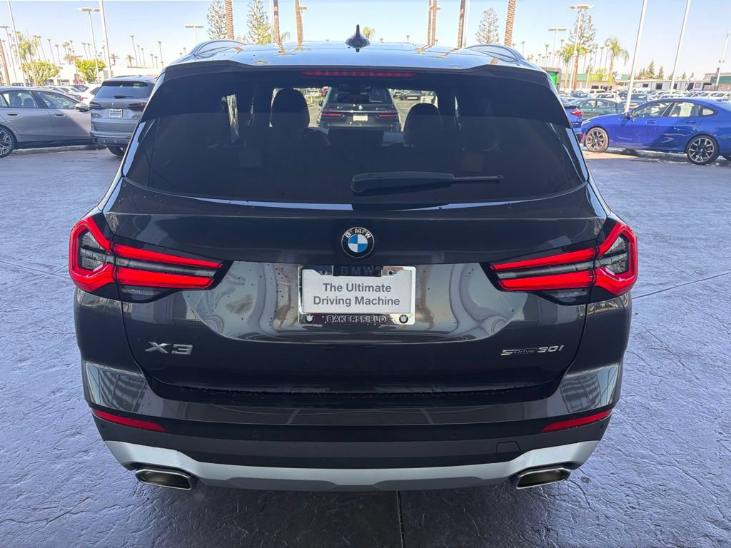 Used 2023 BMW X3 sDrive30i w/ Premium Package RWD image 4