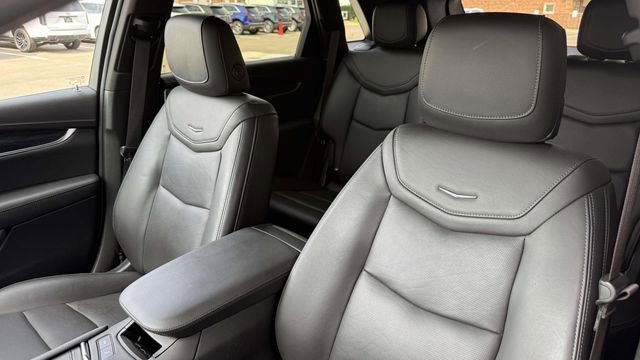 Certified 2023 Cadillac XT5 Premium Luxury AWD/4WD image 20