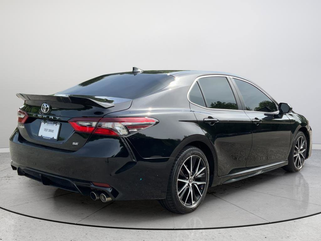 Used 2021 Toyota Camry SE FWD image 7