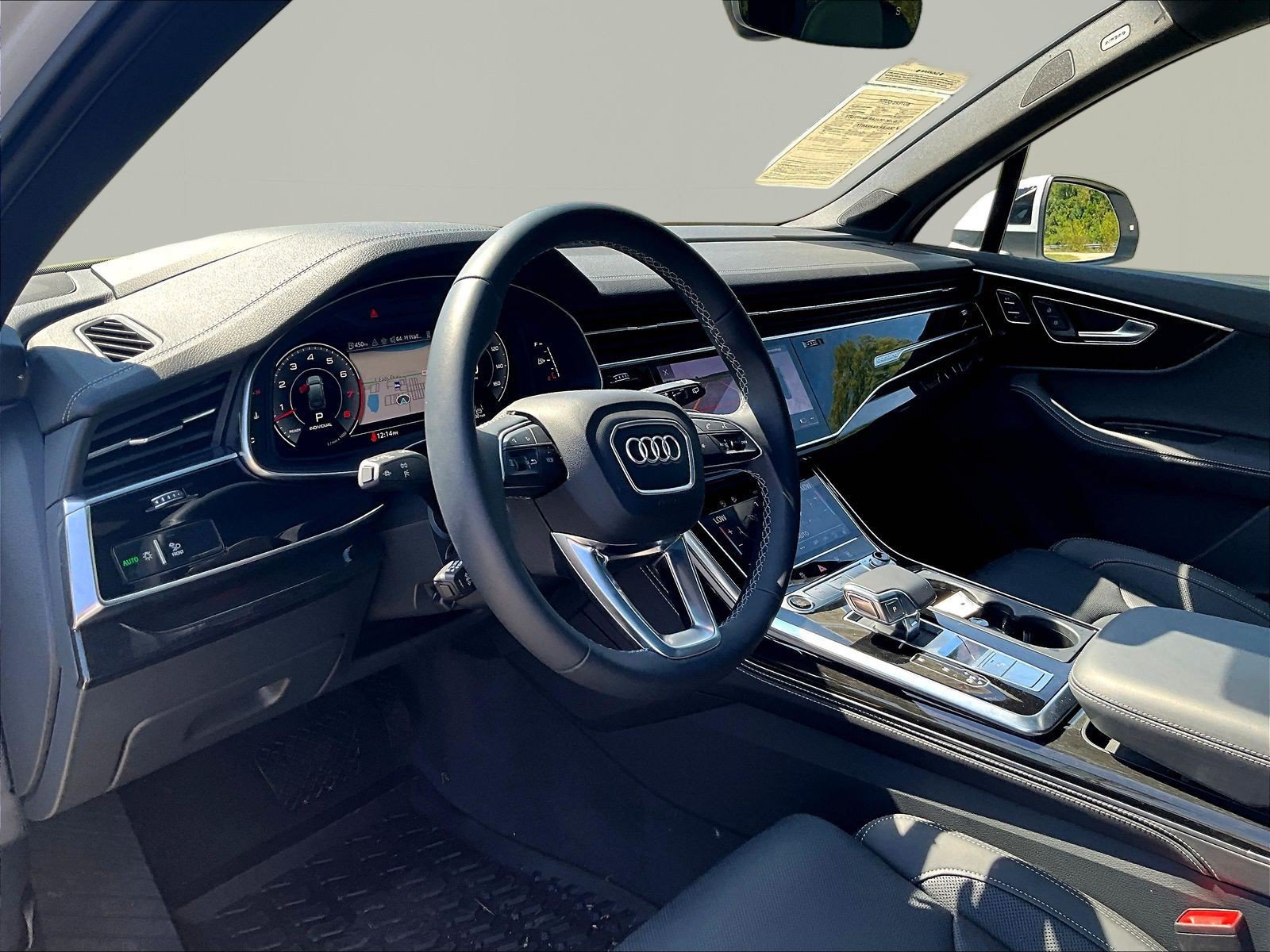 Used 2025 Audi Q7 3.0T Prestige AWD/4WD image 16
