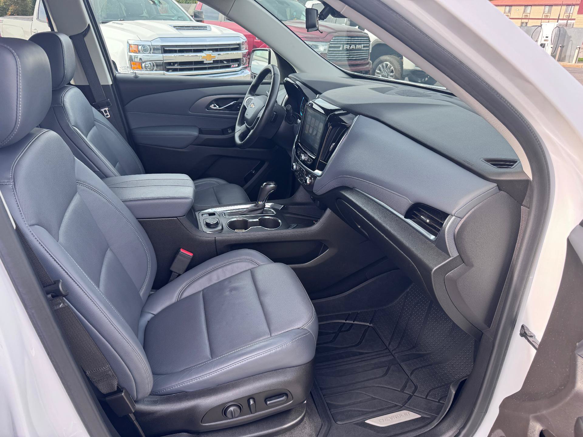 Used 2019 Chevrolet Traverse Premier w/ LPO, Floor Liner Package AWD/4WD image 20