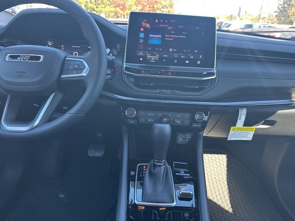 New 2025 Jeep Compass Latitude w/ Sun & Sound Group image 16