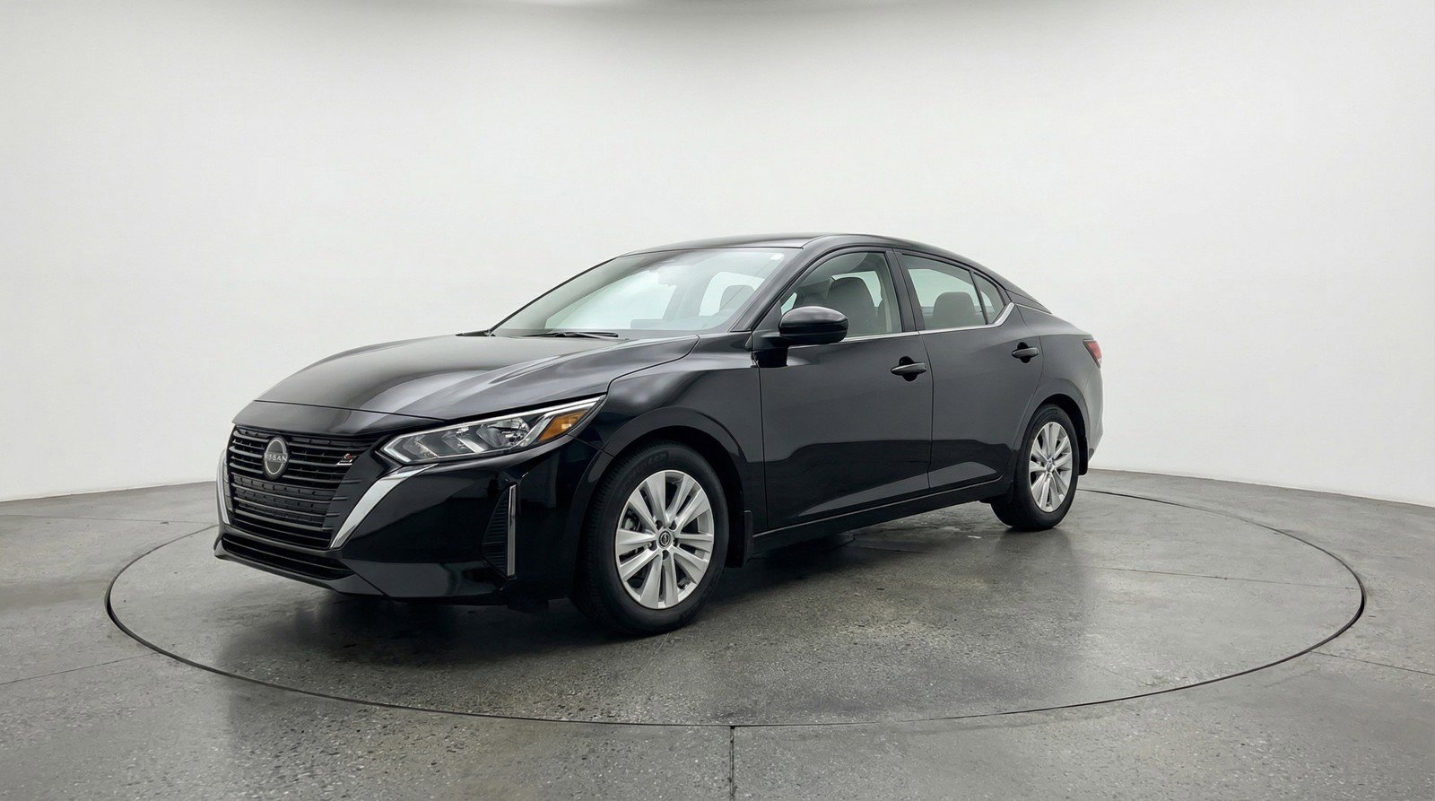Used 2025 Nissan Sentra S FWD image 3
