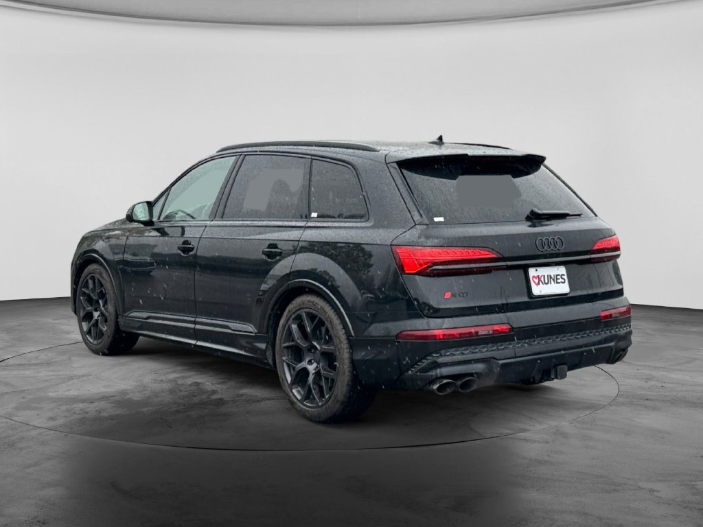 Used 2026 Audi SQ7 Premium Plus AWD/4WD image 8