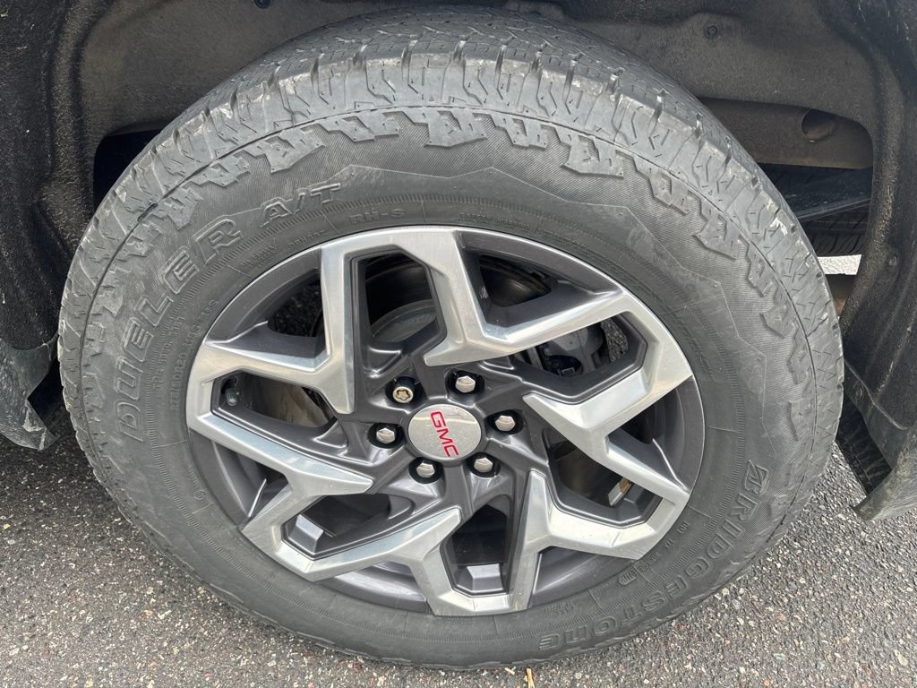 Certified 2023 GMC Sierra 1500 SLT w/ SLT Premium Package AWD/4WD image 39