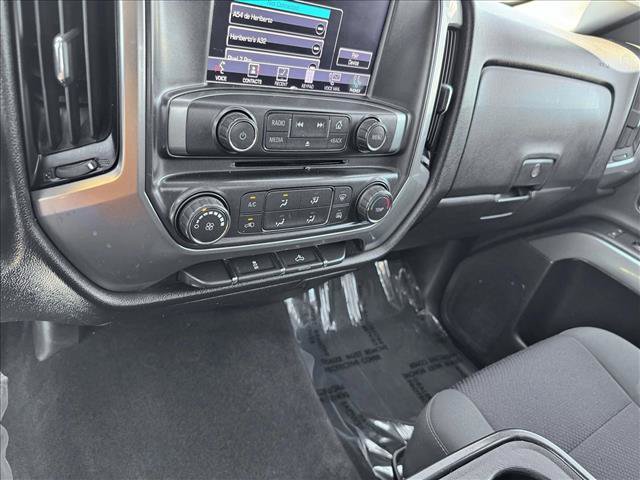 Used 2018 Chevrolet Silverado 1500 LT AWD/4WD image 15