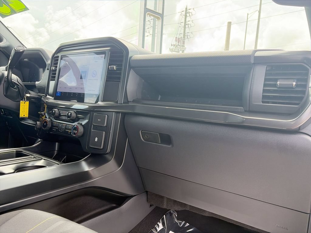 Used 2025 Ford F150 STX RWD image 33