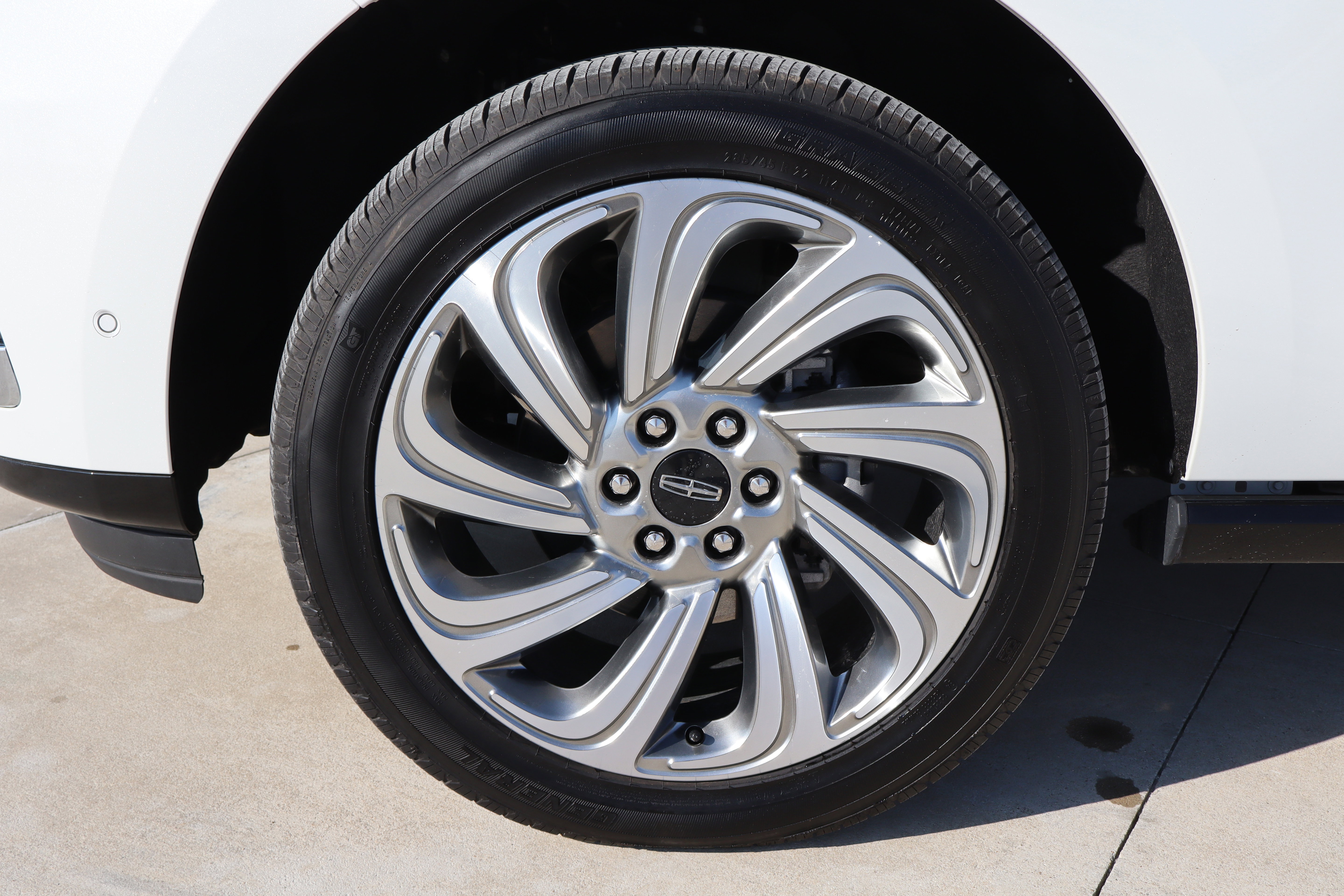 Used 2024 Lincoln Navigator L Black Label AWD/4WD image 37