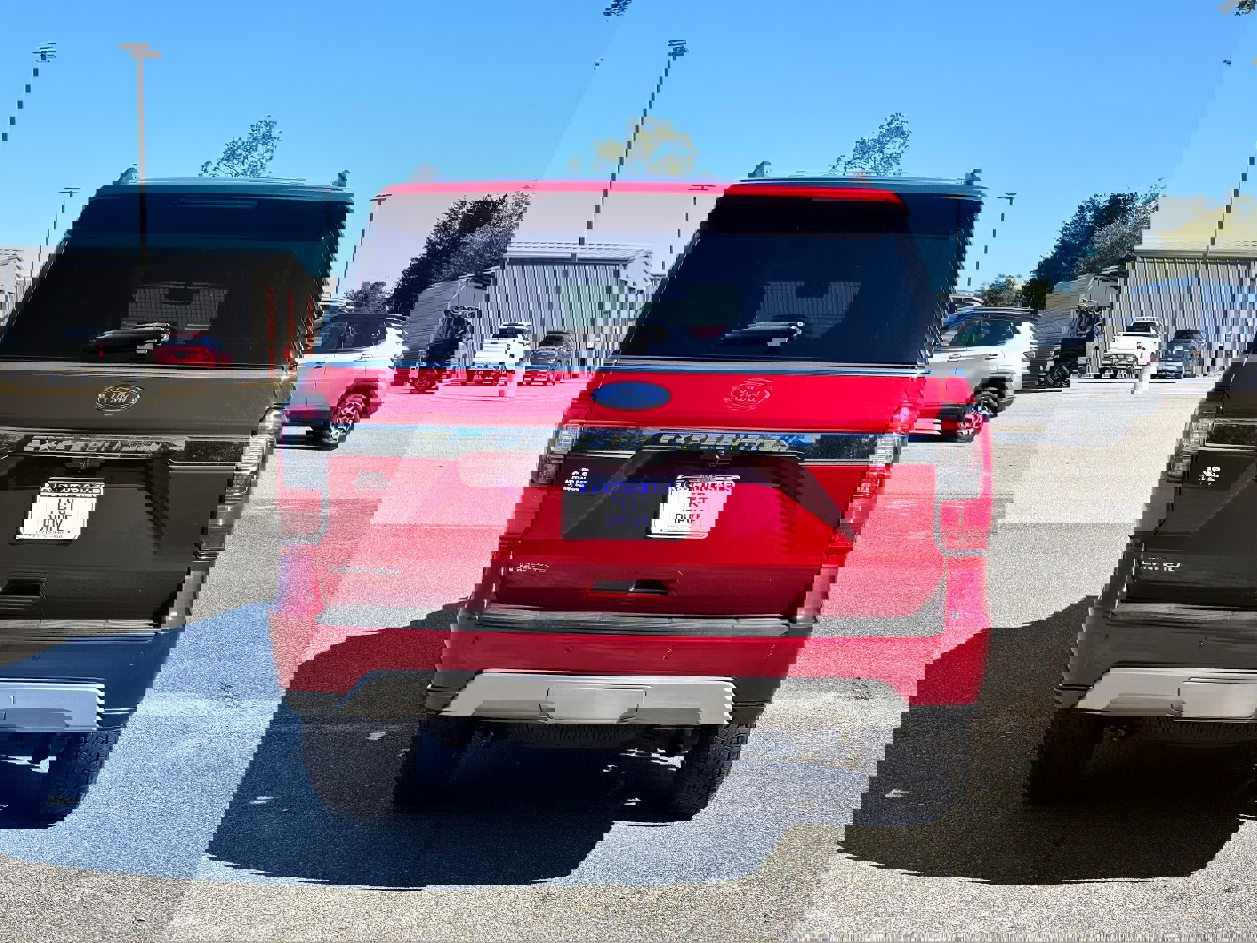 Used 2019 Ford Expedition Limited w/ Equipment Group 301A image 7