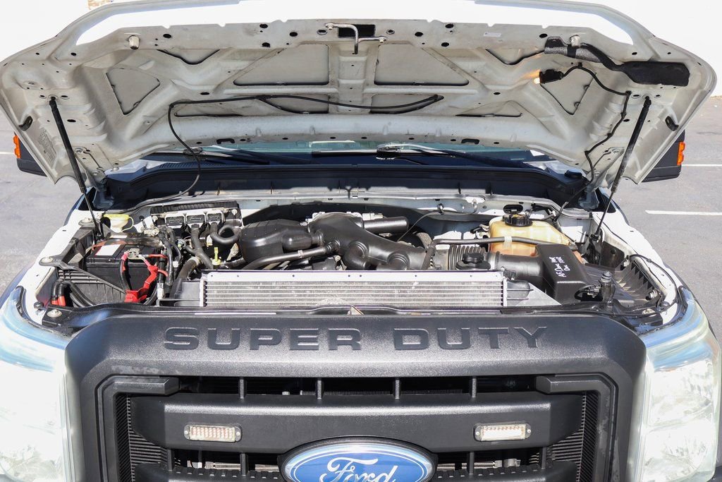 Used 2012 Ford F550 2WD Regular Cab Super Duty w/ PWR Equipment Group image 16