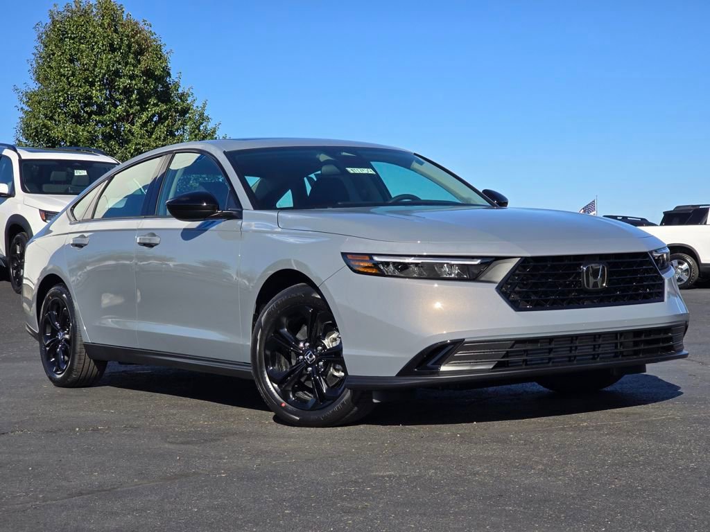 New 2025 Honda Accord SE