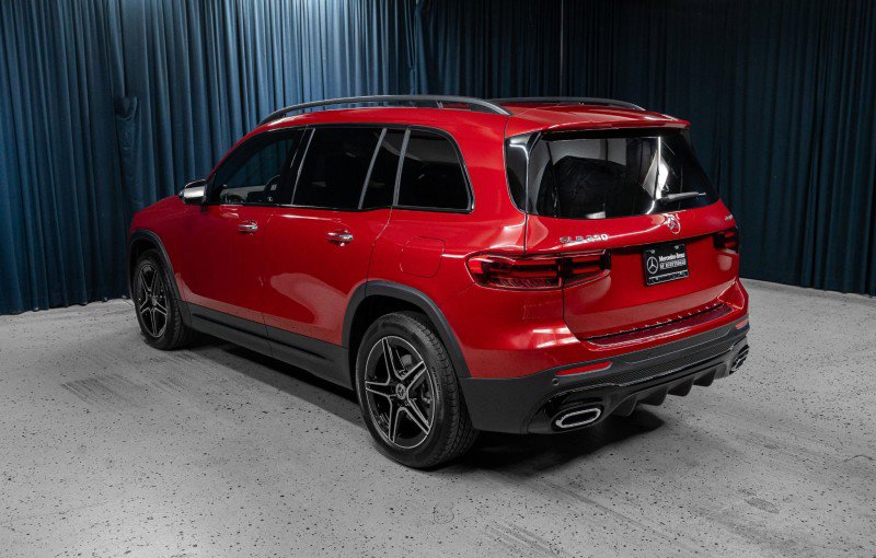 New 2026 Mercedes-Benz GLB 250 4MATIC image 9