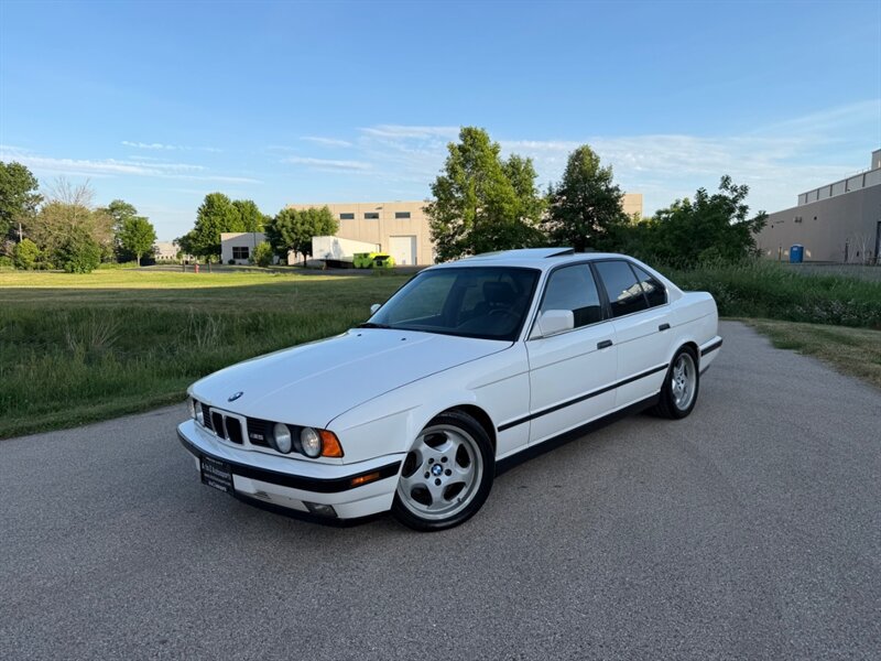 Used 1991 BMW M5 RWD image 40
