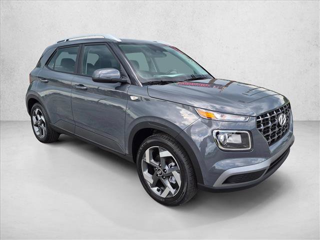 New 2026 Hyundai Venue SEL FWD image 3