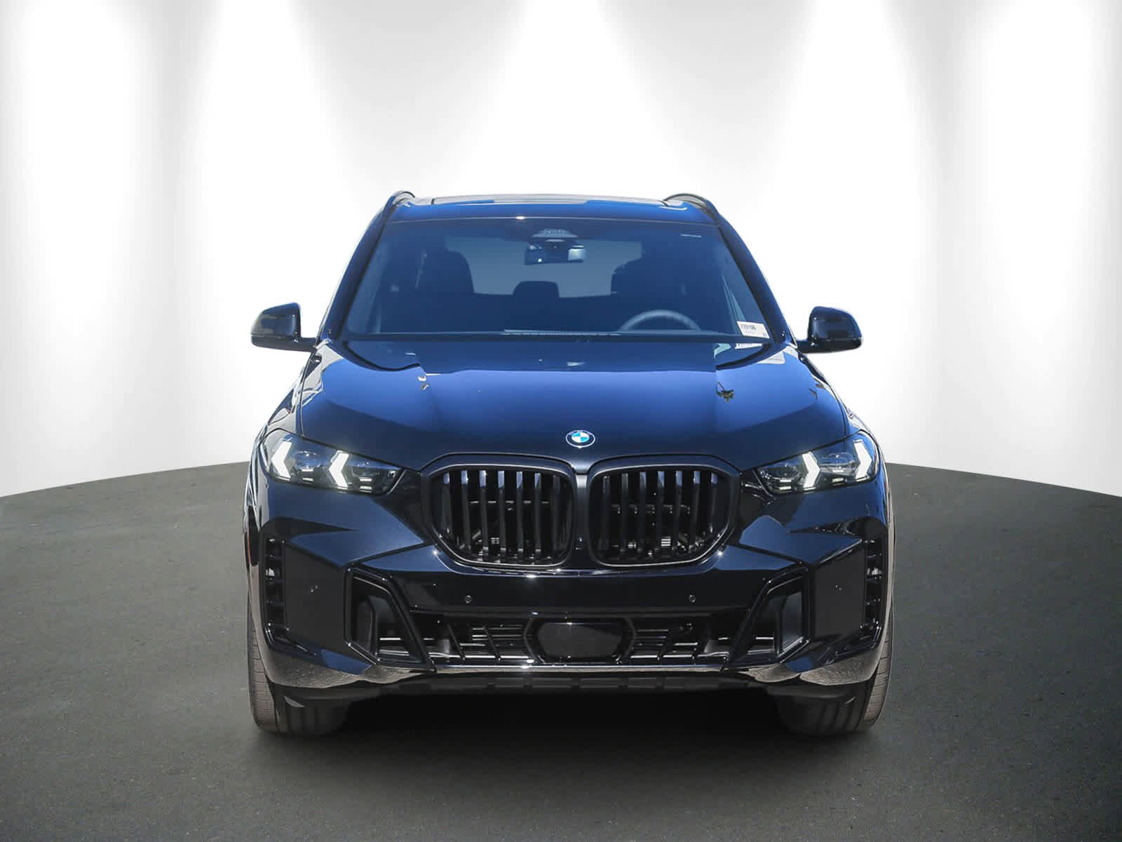 Used 2026 BMW X5 sDrive40i w/ M Sport Package image 2