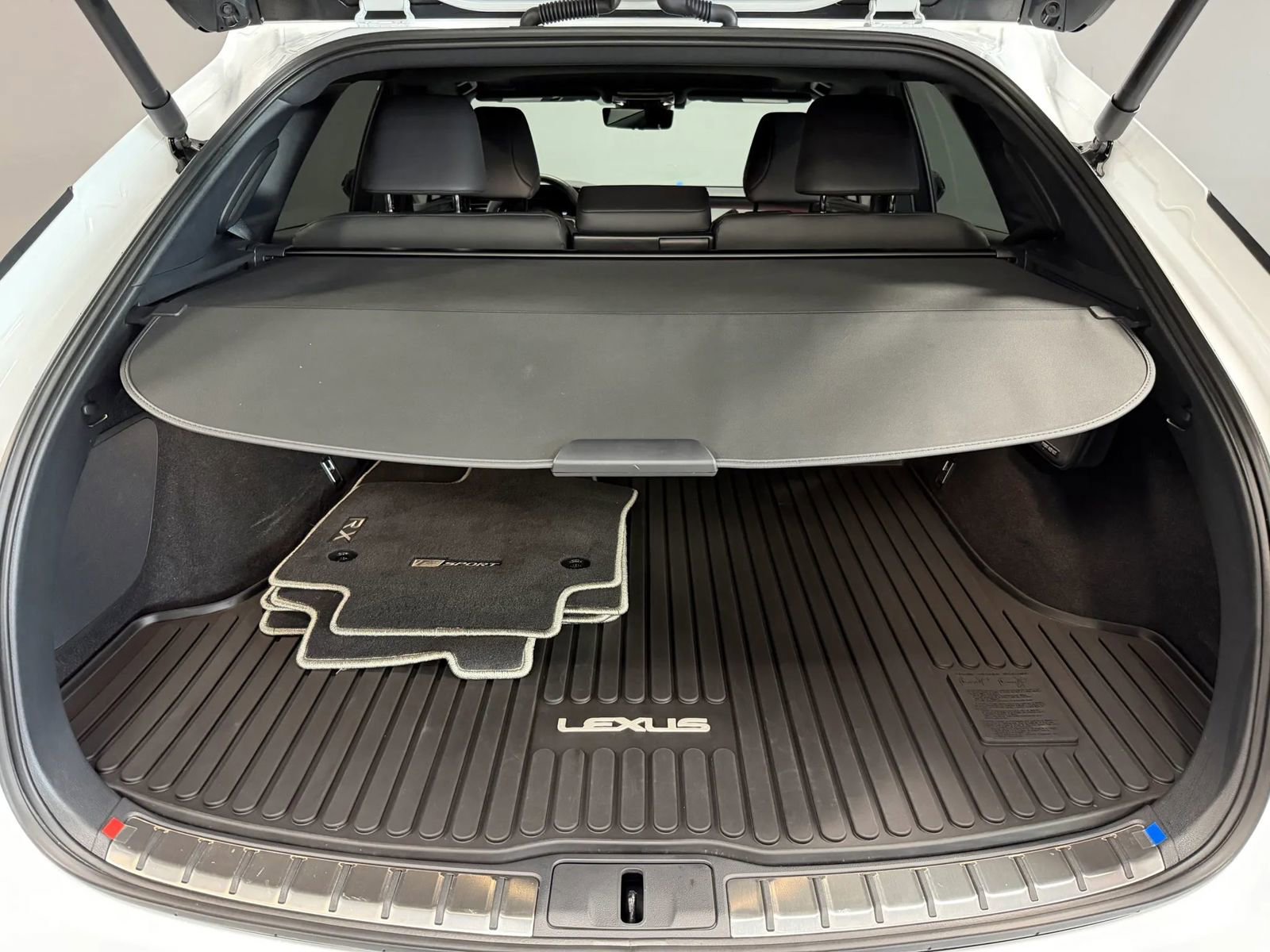 Used 2024 Lexus RX 350 F Sport w/ Convenience Package AWD/4WD image 19