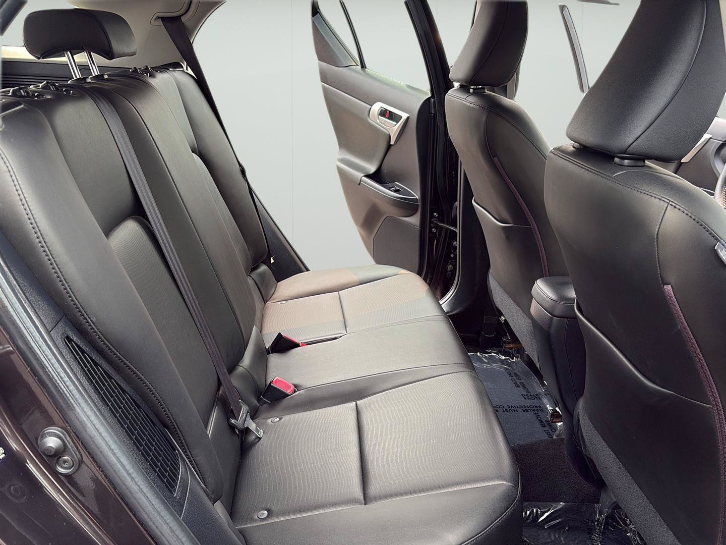 Used 2012 Lexus CT 200h Premium FWD image 20