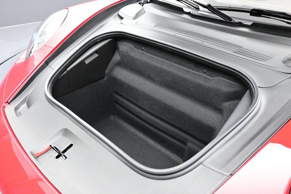 Certified 2026 Porsche 911 Carrera 4 GTS AWD/4WD image 15
