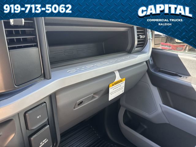 New 2026 Ford F250 XL w/ XL Chrome Package image 28