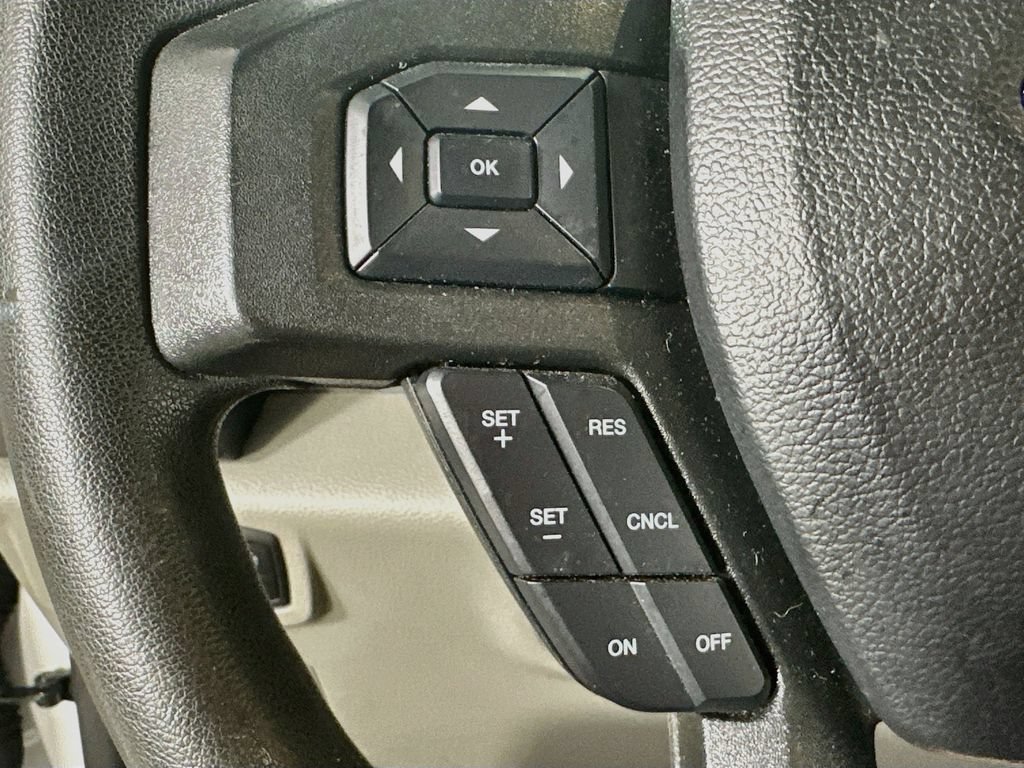 Used 2022 Ford F350 XLT AWD/4WD image 21