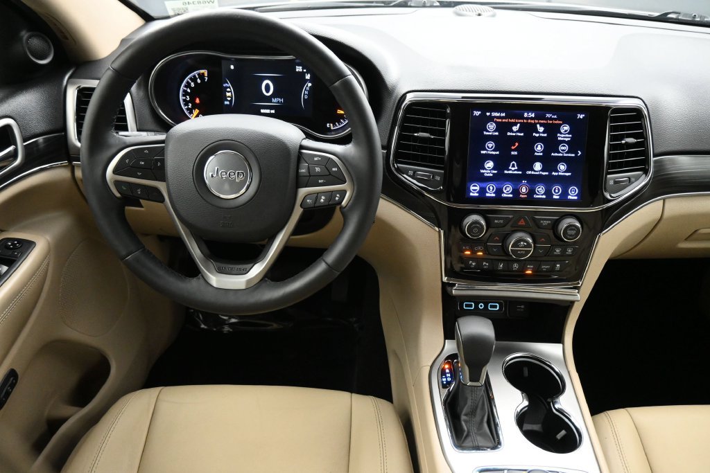 Used 2019 Jeep Grand Cherokee Limited AWD/4WD image 5