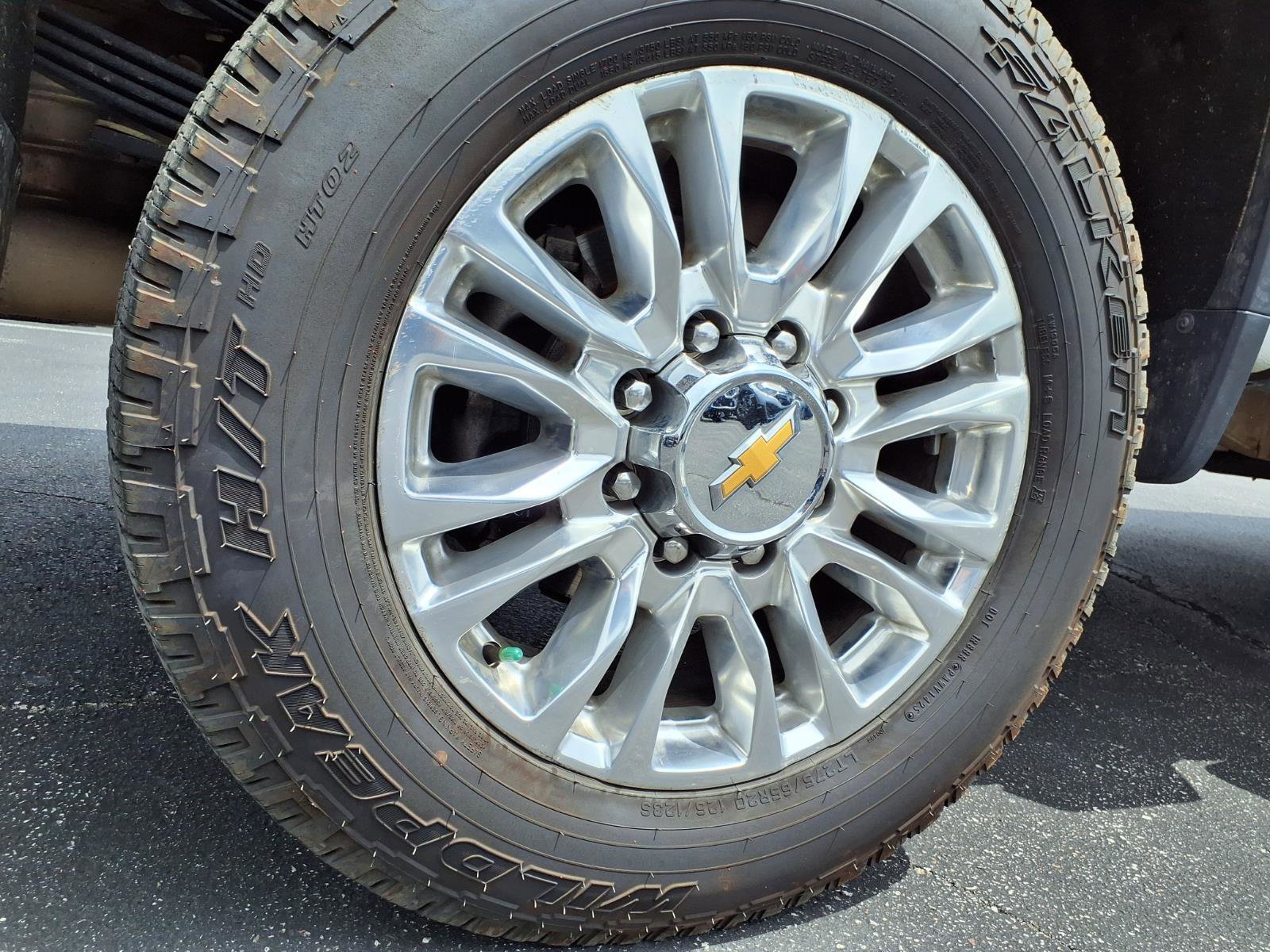 Used 2023 Chevrolet Silverado 3500 High Country w/ Z71 Off-Road Package AWD/4WD image 38