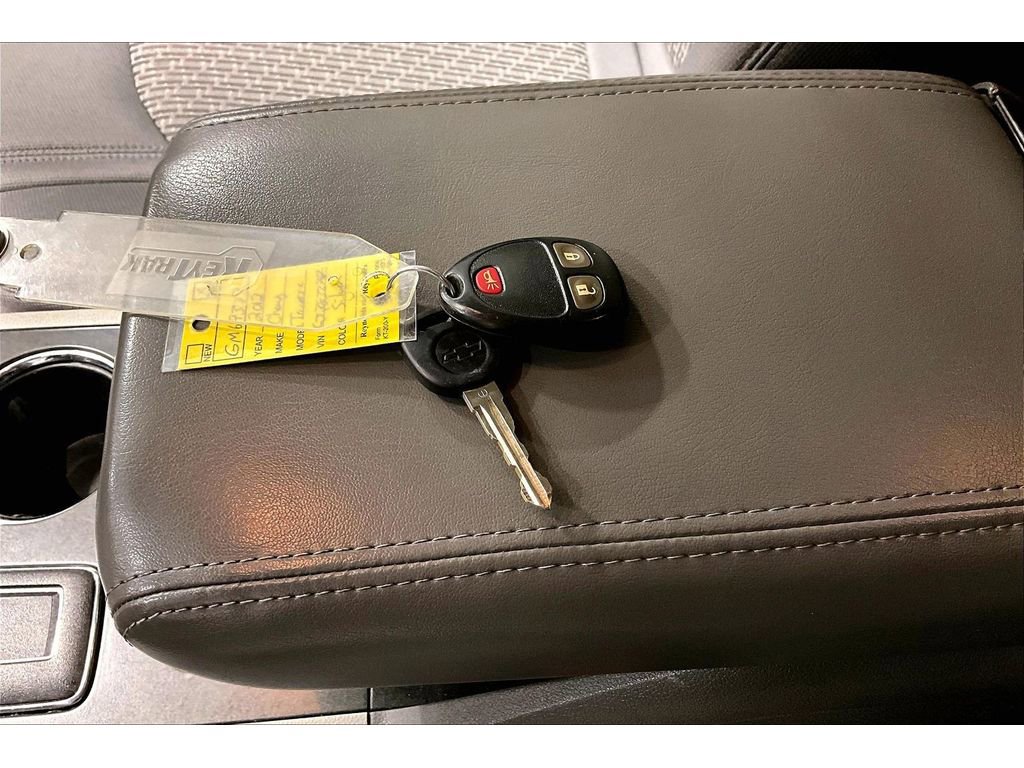 Used 2012 Chevrolet Traverse LS image 12