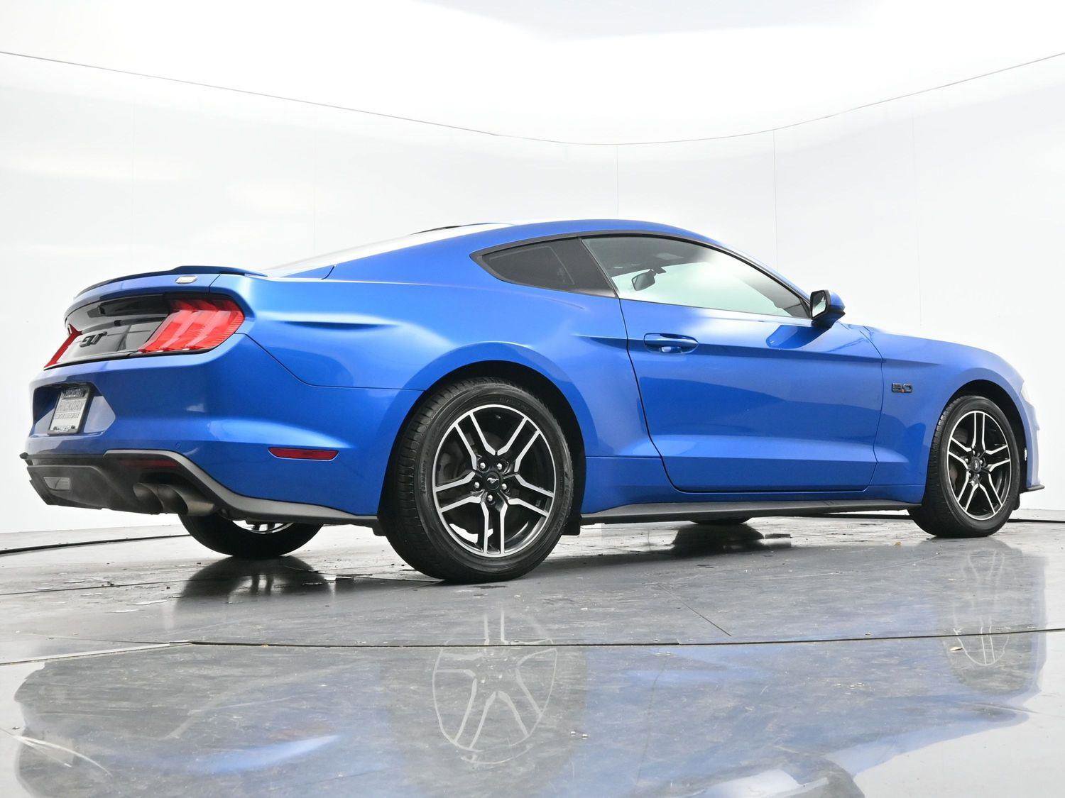 Used 2019 Ford Mustang GT RWD image 45