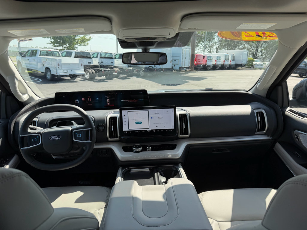 New 2027 Ford Expedition Active AWD/4WD image 9