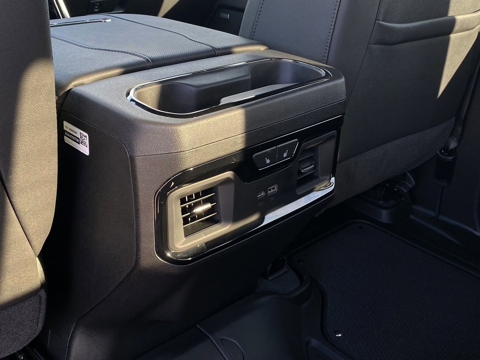 Used 2025 GMC Sierra 2500 AT4 w/ AT4 Preferred Package image 31