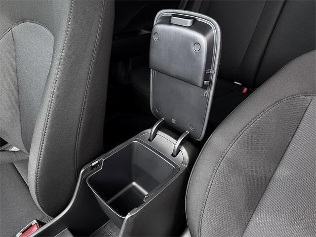 New 2026 Hyundai Kona SE image 19